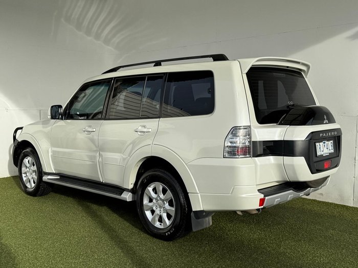 2020 Mitsubishi Pajero GLX