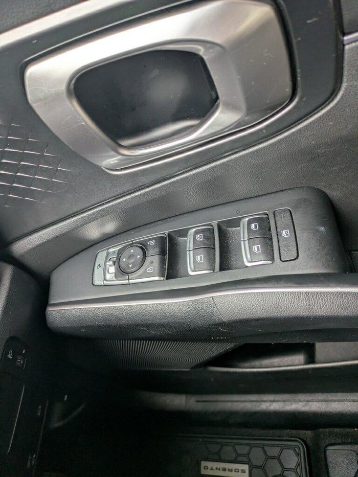 2022 Kia Sorento Sport