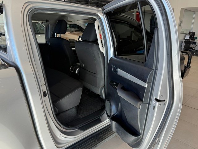2019 Toyota Hilux 4X4 2.8L DSL D/C 6AT SR5