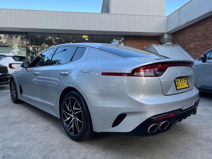 2022 Kia Stinger 330S