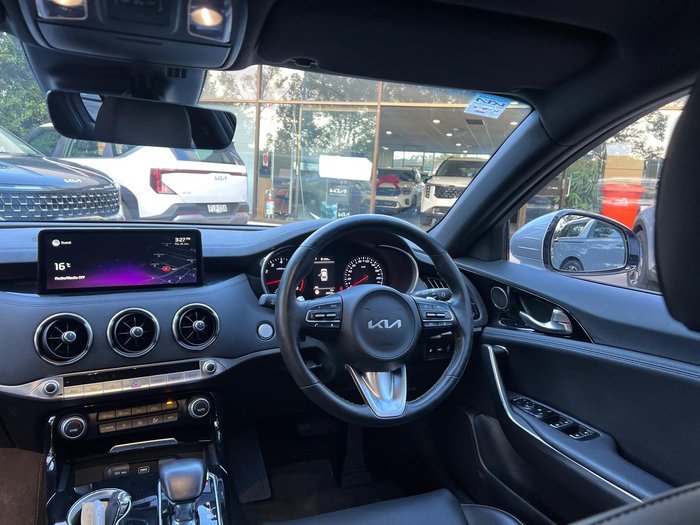 2022 Kia Stinger 330S