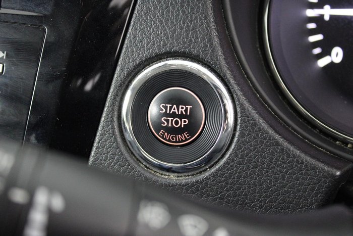 2020 Nissan X-TRAIL ST