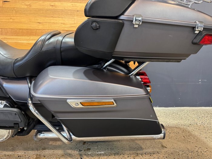 2017 Harley-davidson FLHTK ULTRA LIMITED Silver