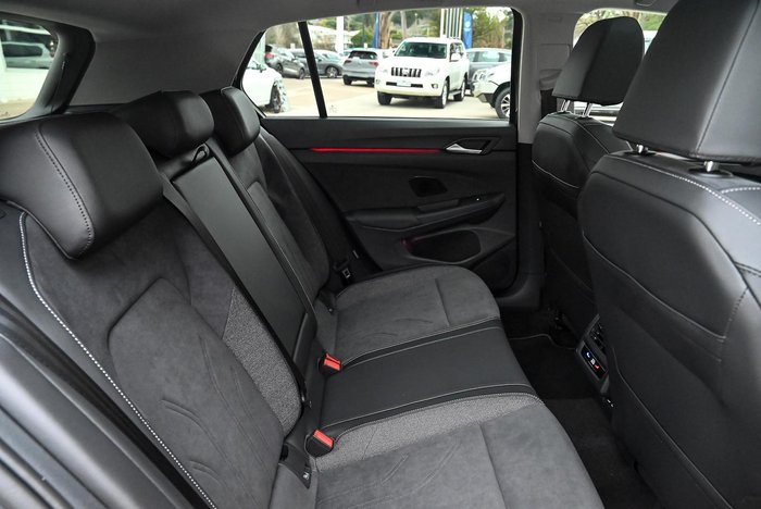 2025 Volkswagen Golf 110TSI Style