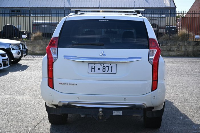 2016 Mitsubishi Pajero Sport GLS