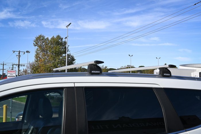 2016 Mitsubishi Pajero Sport GLS