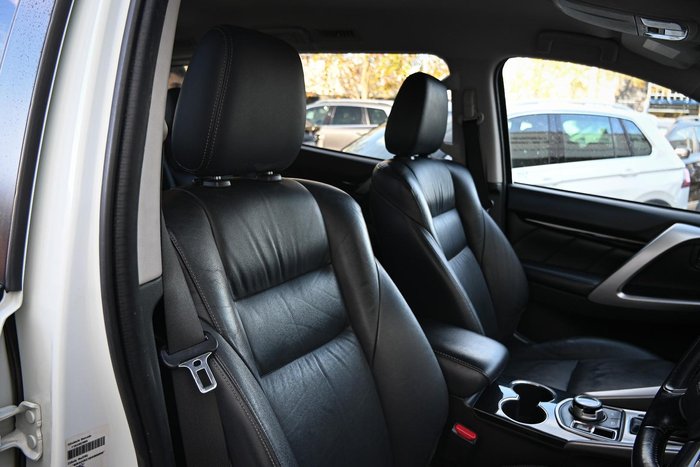 2016 Mitsubishi Pajero Sport GLS
