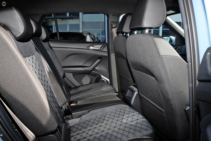 2025 Volkswagen T-Cross 85TSI R-Line