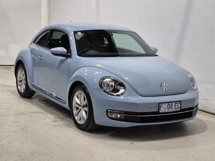 2013 Volkswagen Beetle 