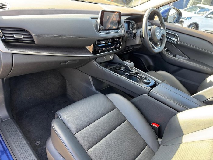2024 Nissan X-TRAIL ST-L