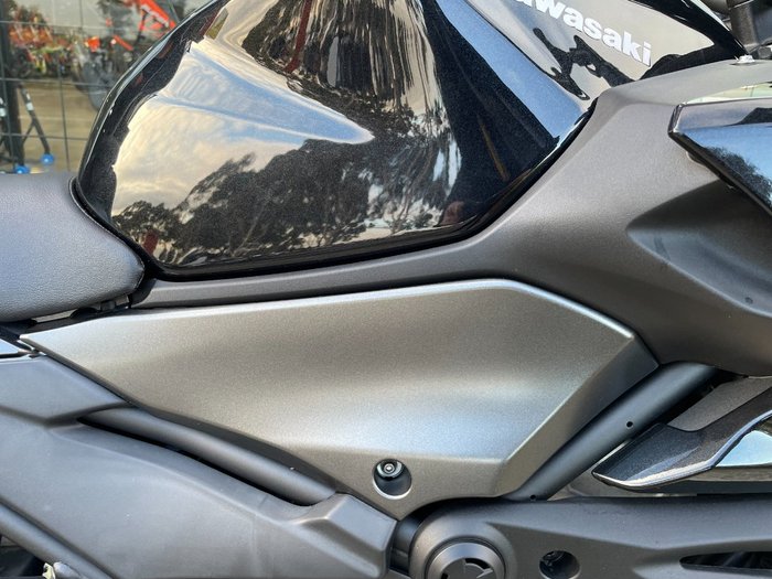 2024 Kawasaki Z500 BLACK