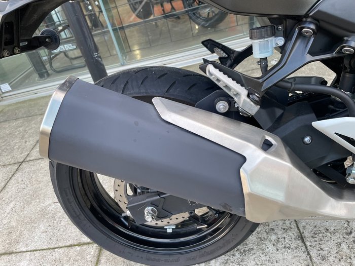 2024 Kawasaki Z500 BLACK