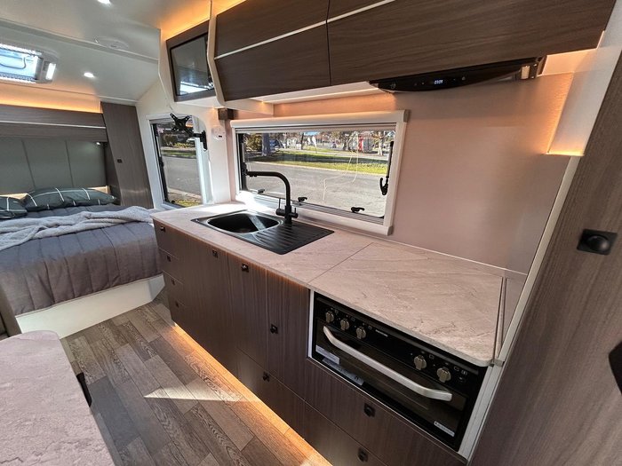 2025 X Series RV Signature 20'6