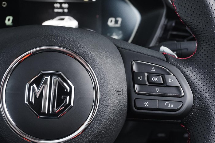2024 MG MG5 Essence MY24 Dover White