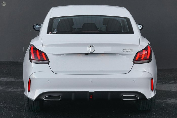 2024 MG MG5 Essence MY24 Dover White