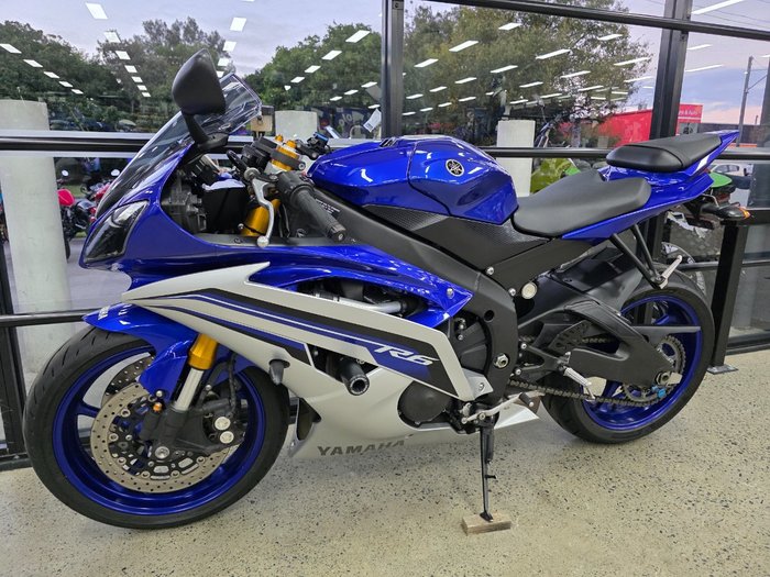 2016 Yamaha YZF-R6 BLUE