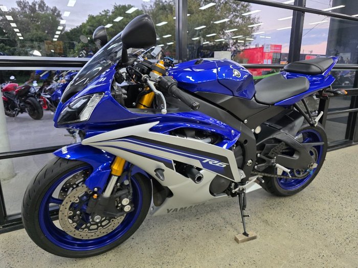 2016 Yamaha YZF-R6 BLUE