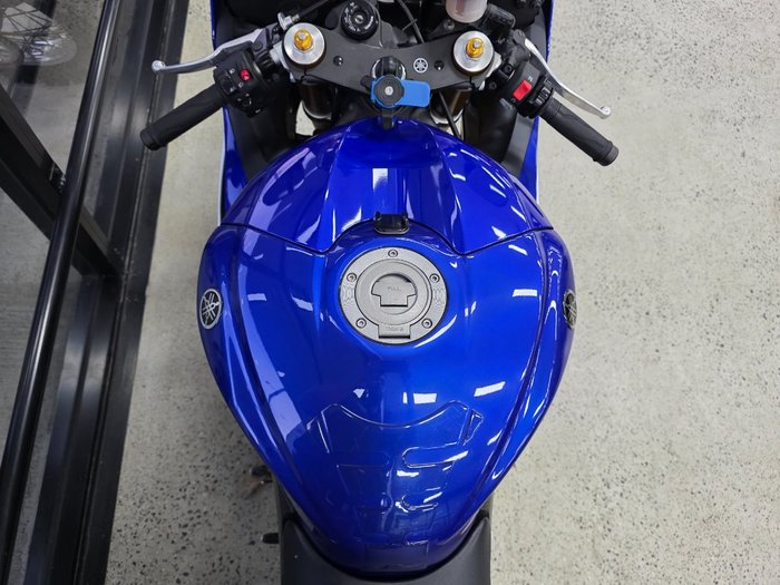 2016 Yamaha YZF-R6 BLUE