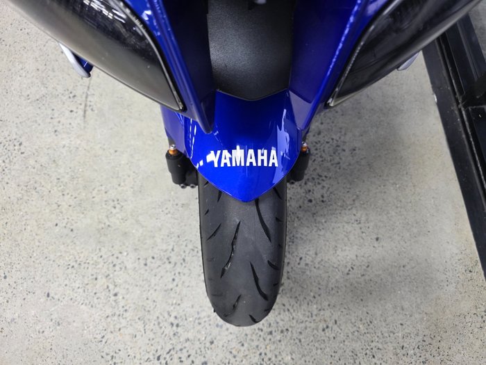 2016 Yamaha YZF-R6 BLUE