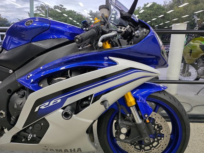 2016 Yamaha YZF-R6 BLUE