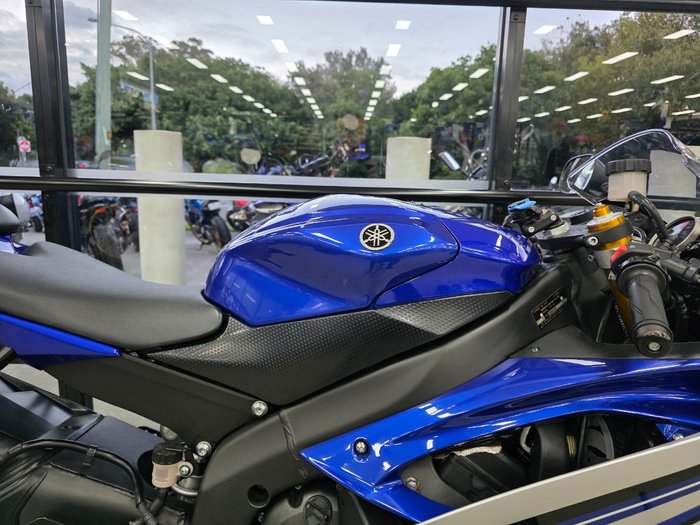 2016 Yamaha YZF-R6 BLUE