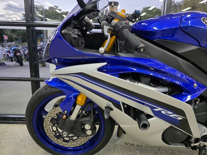 2016 Yamaha YZF-R6 BLUE