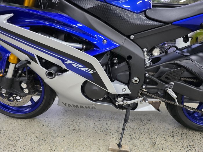 2016 Yamaha YZF-R6 BLUE