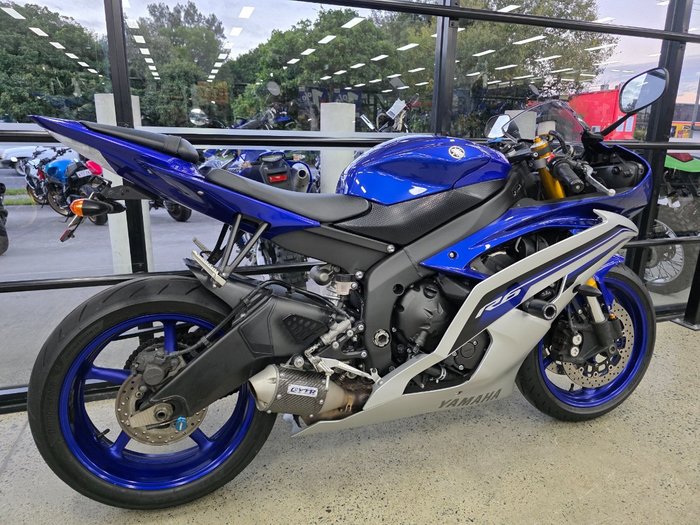 2016 Yamaha YZF-R6 BLUE