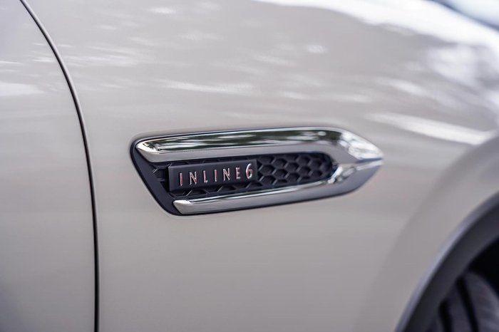 2025 Mazda CX-80 G40e Pure