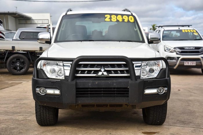 2017 Mitsubishi Pajero GLX