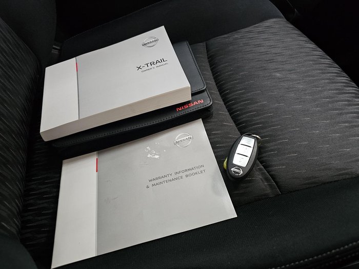 2021 Nissan X-TRAIL ST