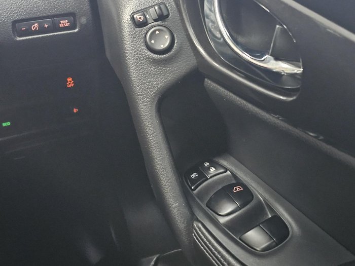 2021 Nissan X-TRAIL ST