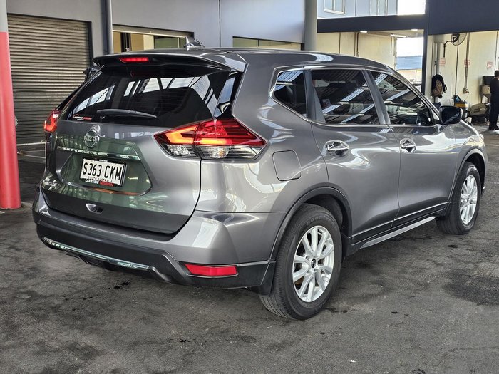2021 Nissan X-TRAIL ST