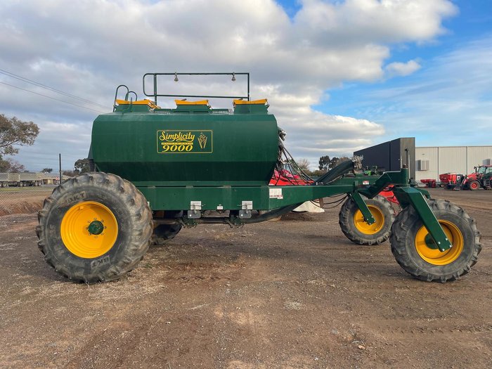 2013 Simplicty 9000 Green