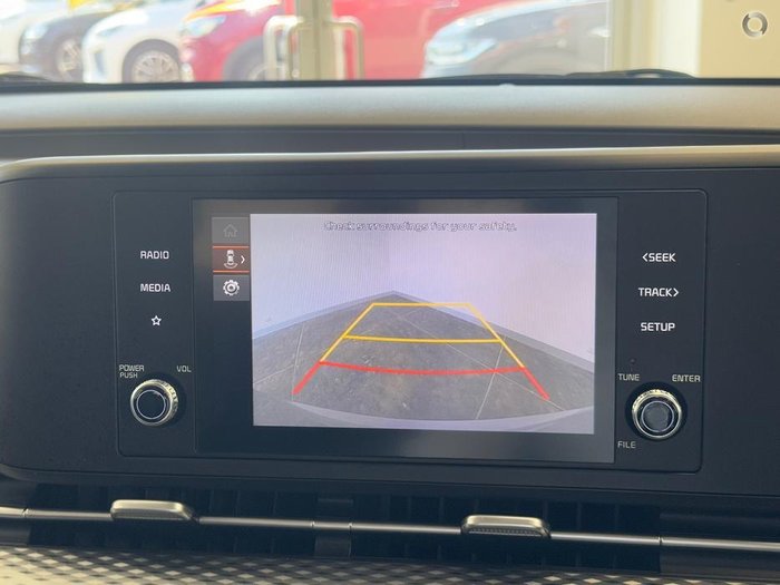 2023 Kia Carnival S
