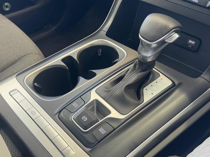 2023 Kia Carnival S