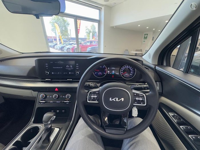 2023 Kia Carnival S