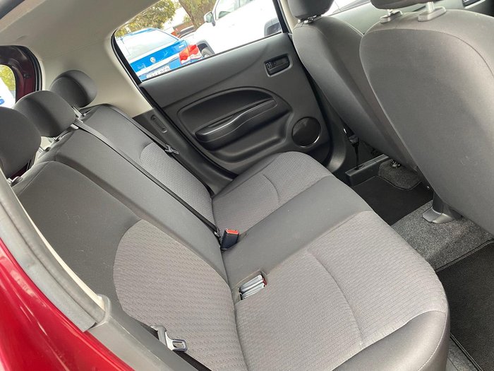 2018 Mitsubishi Mirage ES