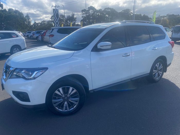 2019 Nissan Pathfinder ST