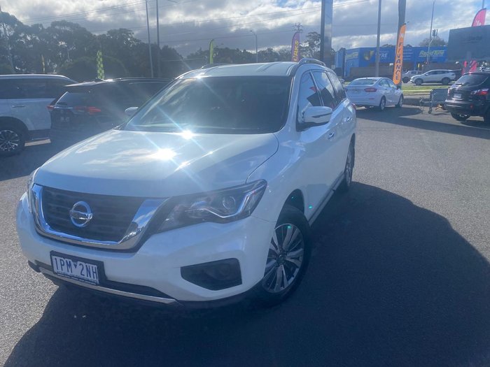2019 Nissan Pathfinder ST