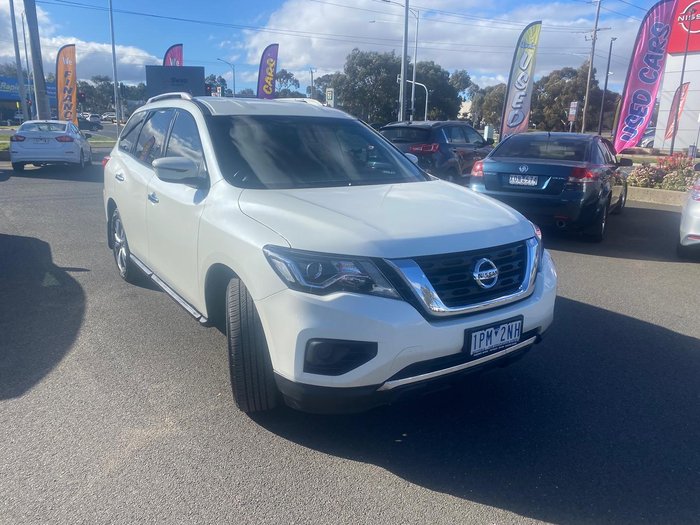 2019 Nissan Pathfinder ST