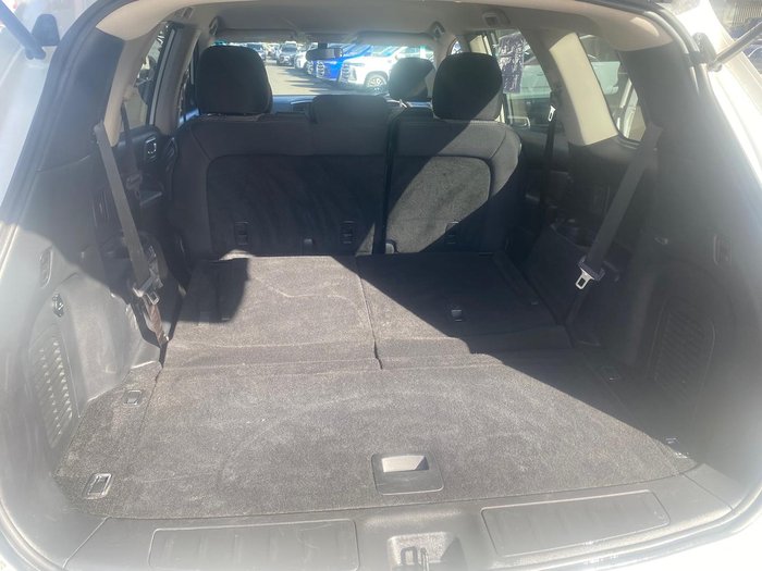 2019 Nissan Pathfinder ST