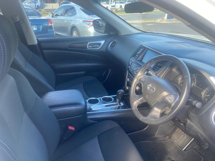 2019 Nissan Pathfinder ST