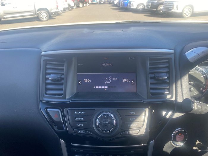 2019 Nissan Pathfinder ST
