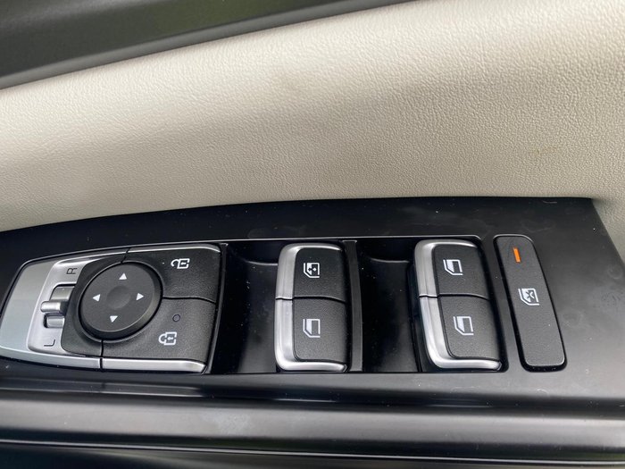 2021 Kia Carnival S