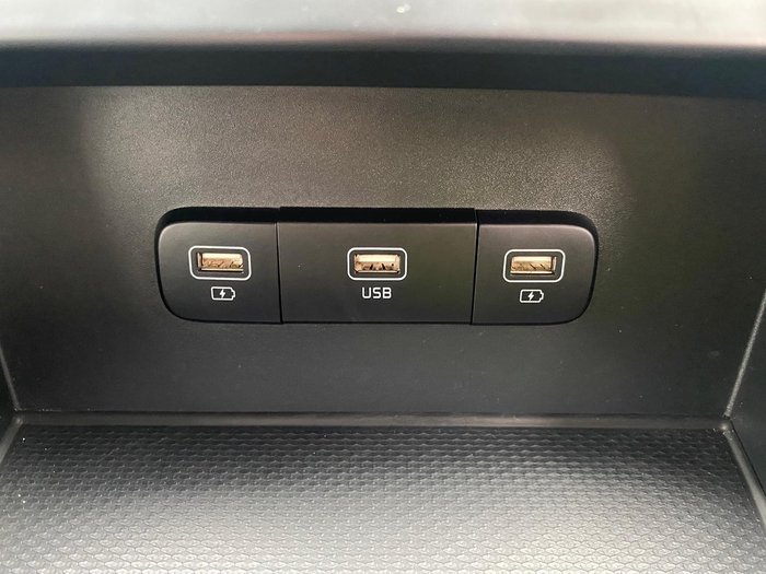 2021 Kia Carnival S