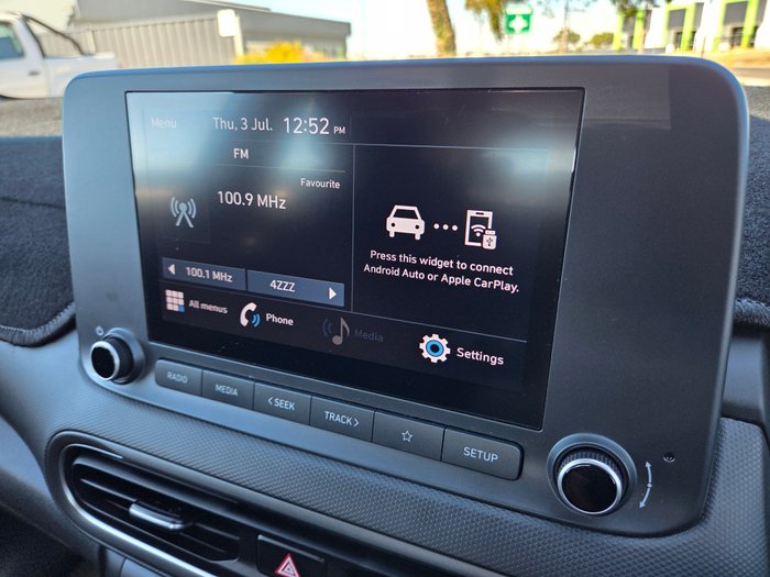2022 Hyundai Kona (No Badge)