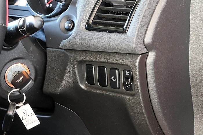 2019 Mitsubishi ASX ES