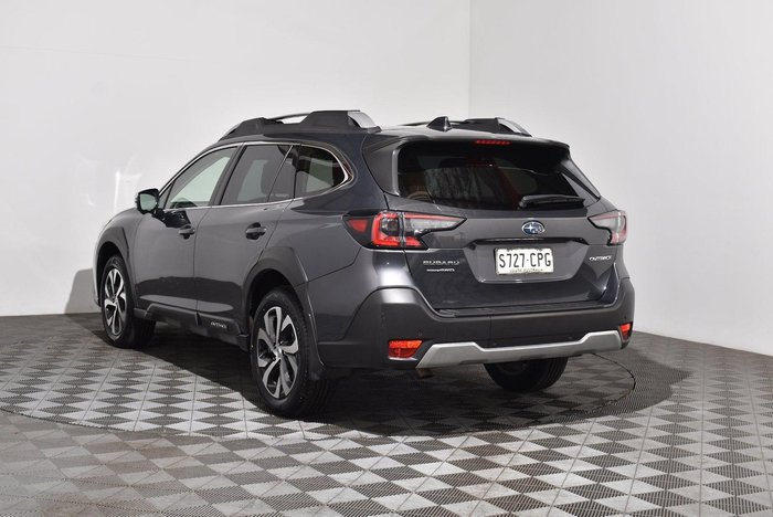 2022 Subaru Outback AWD Touring