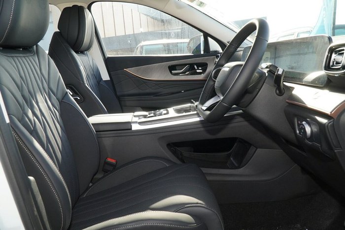 2025 Jaecoo J8 Track